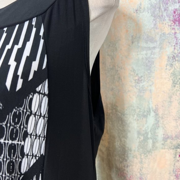 📌Elie McCarthny Soft Flowing Sleeveless Plus Size Maxi Dress - Picture 4 of 15